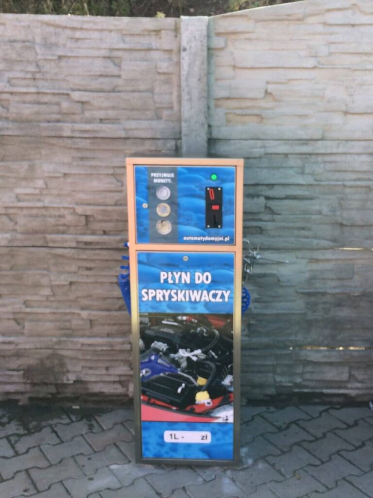 Dávkovač kvapaliny do ostrekovačov