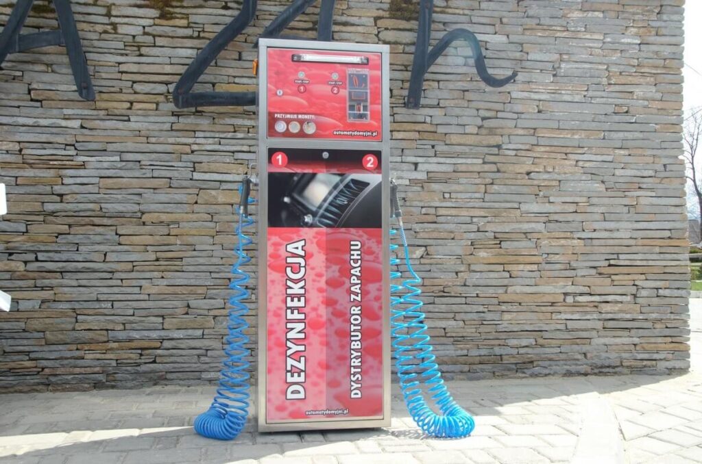Distribútor osviežovača vzduchu do autoumyvárne